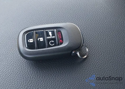 2025 Honda Cr-V Hybrid Sport-L from USA, damaged, VIN 7FARS6H88SE066285